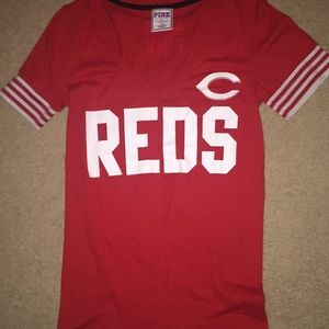 VS PINK Cincinnati Reds shirt